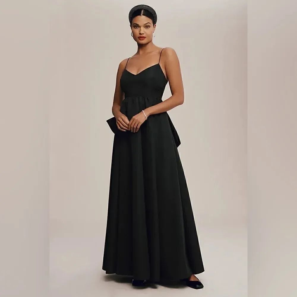 Sachin & Babi Hadley V-Neck Back-Bow Empire Gown